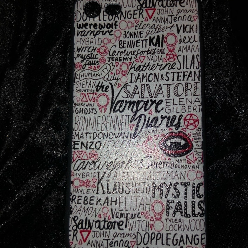 iPhone 8 Vampire Diaries Case
